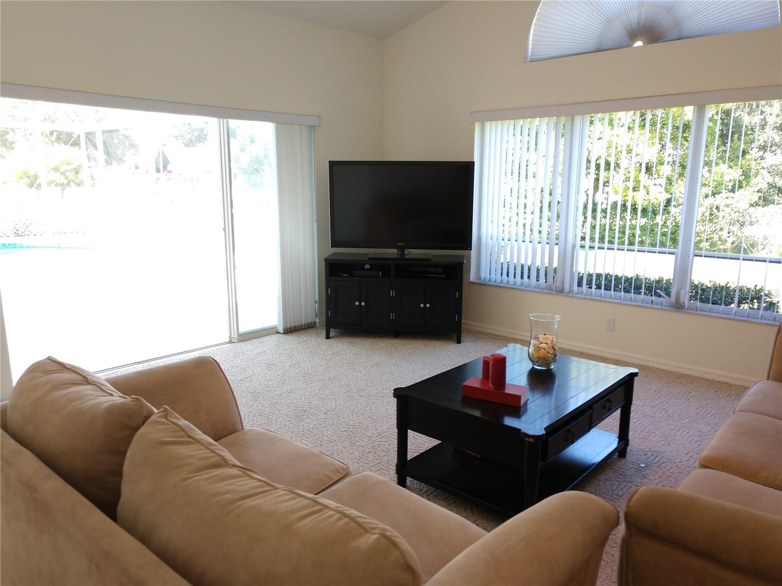 SORRENTO WOODS - Residential Lease