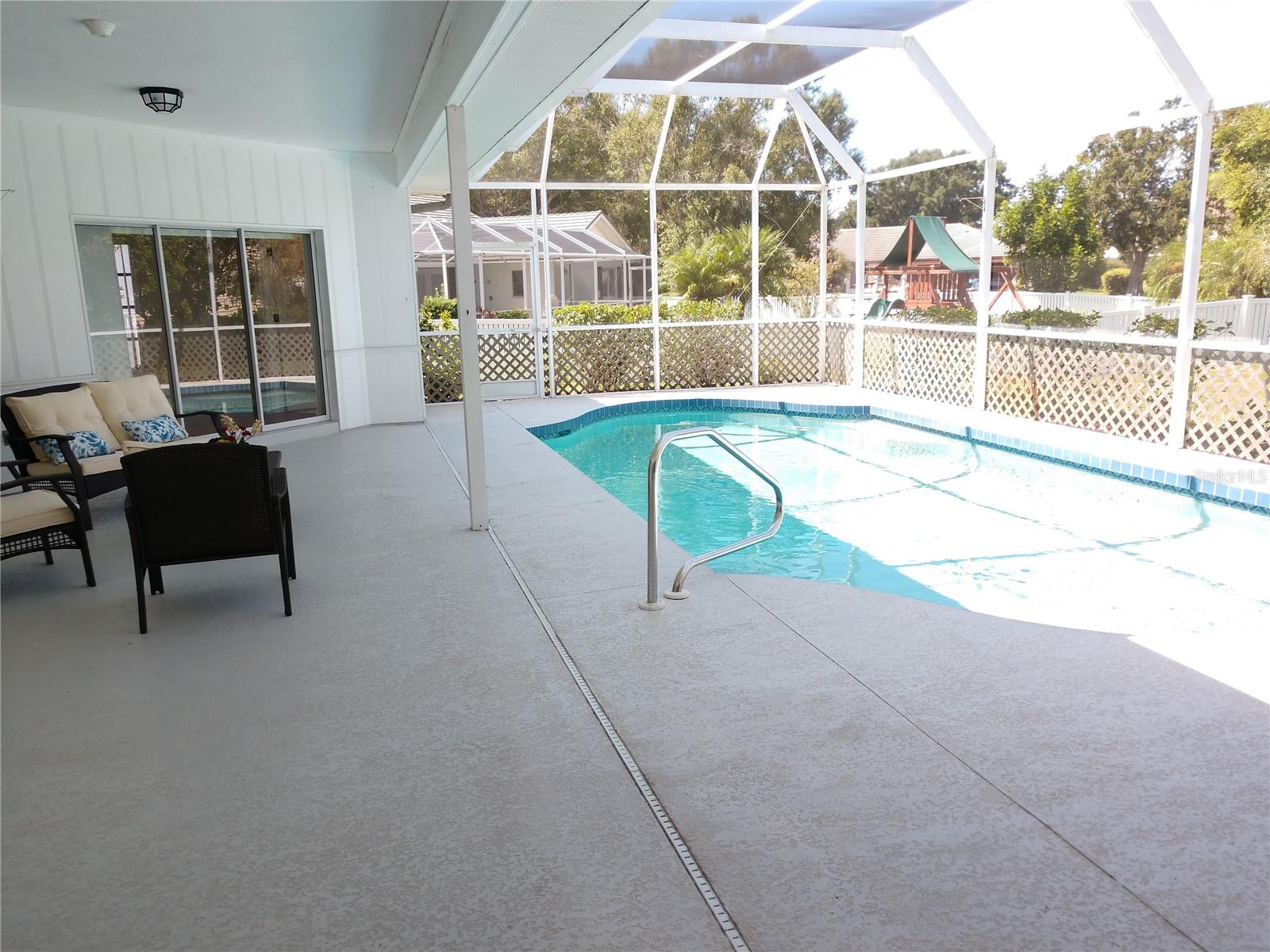 SORRENTO WOODS - Residential Lease