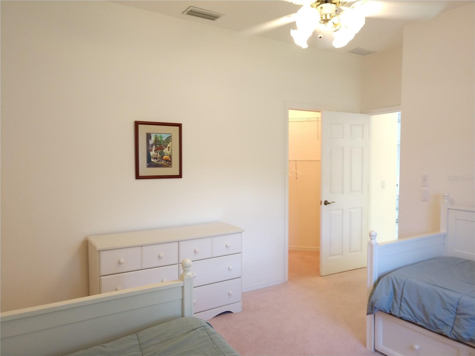 SORRENTO WOODS - Residential Lease