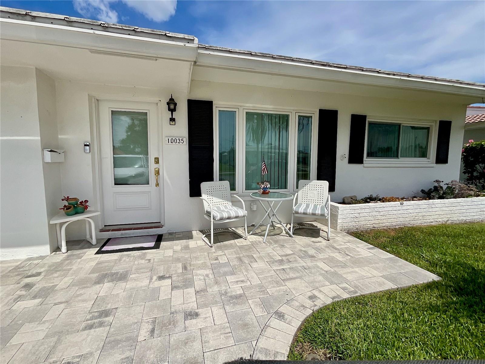 10035 MAINLANDS BOULEVARD N