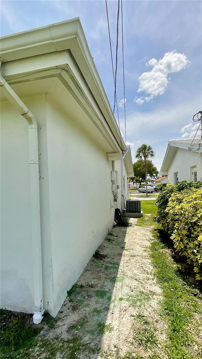 MAINLANDS OF TAMARAC BY THE GULF UNIT 3 CONDO - Residential