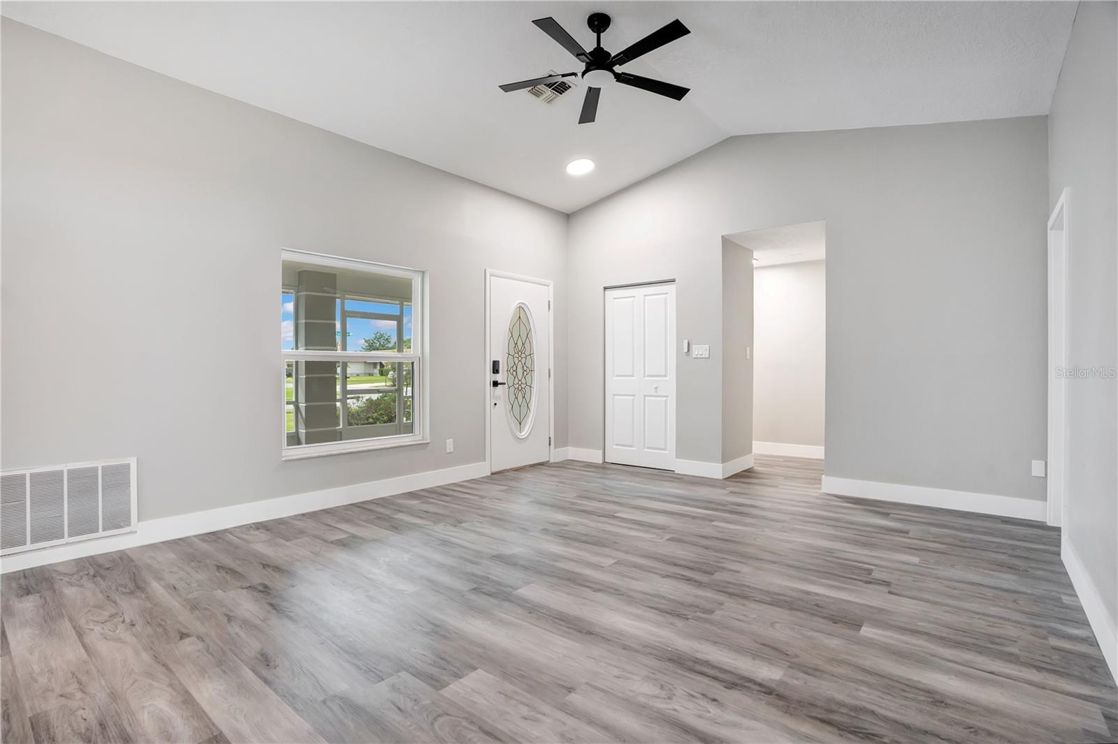 11405 STAMFIELD DRIVE