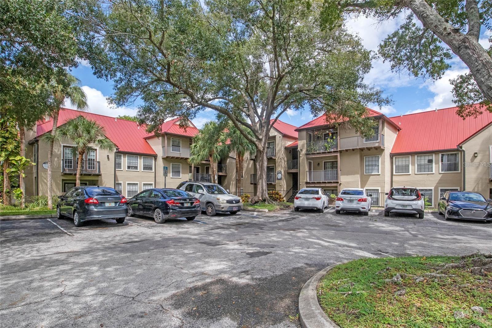 238 AFTON SQUARE 204