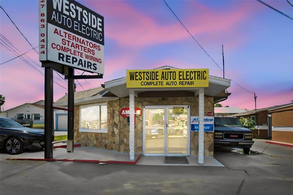 Photo of 14827 Us Highway 19, Hudson, FL 34667 (MLS # TB8540998)