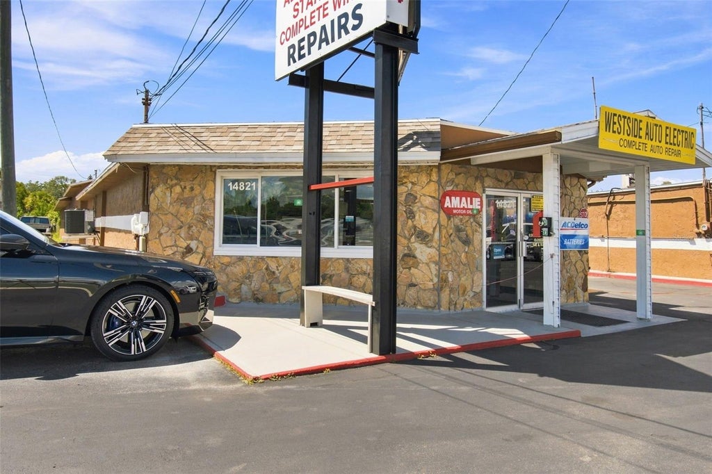 Photo of 14827 Us Highway 19, Hudson, FL 34667 (MLS # TB8540998)
