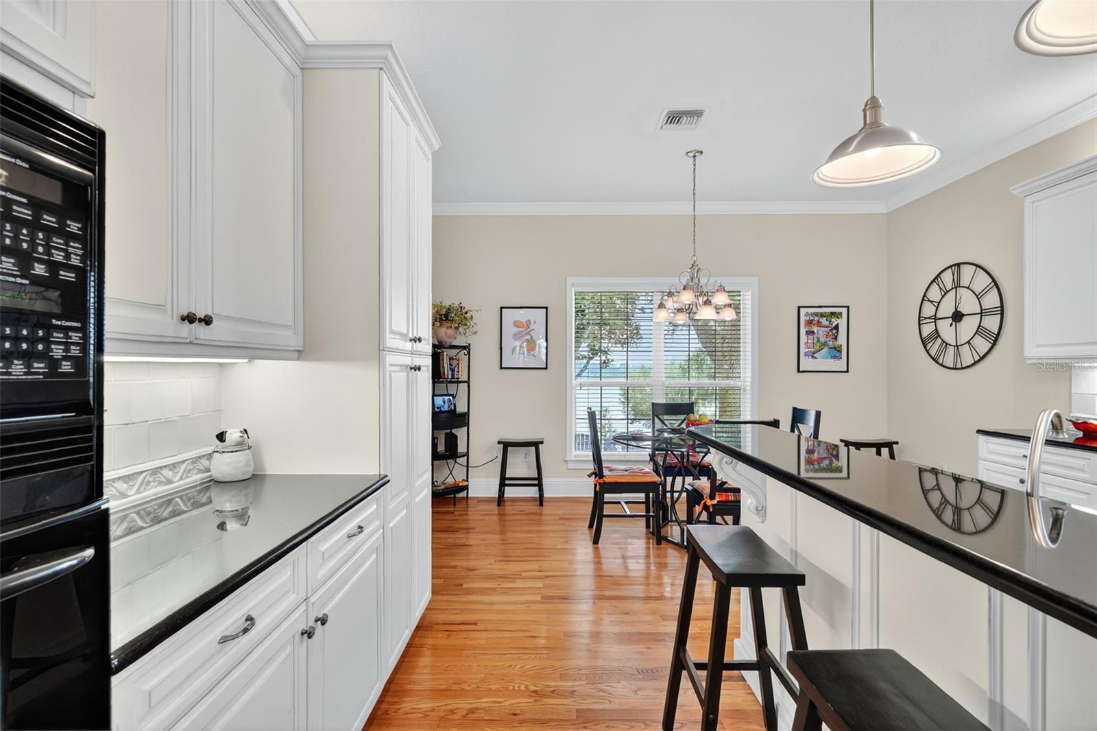 MOUNTAIN VIEW SUBN - Residential