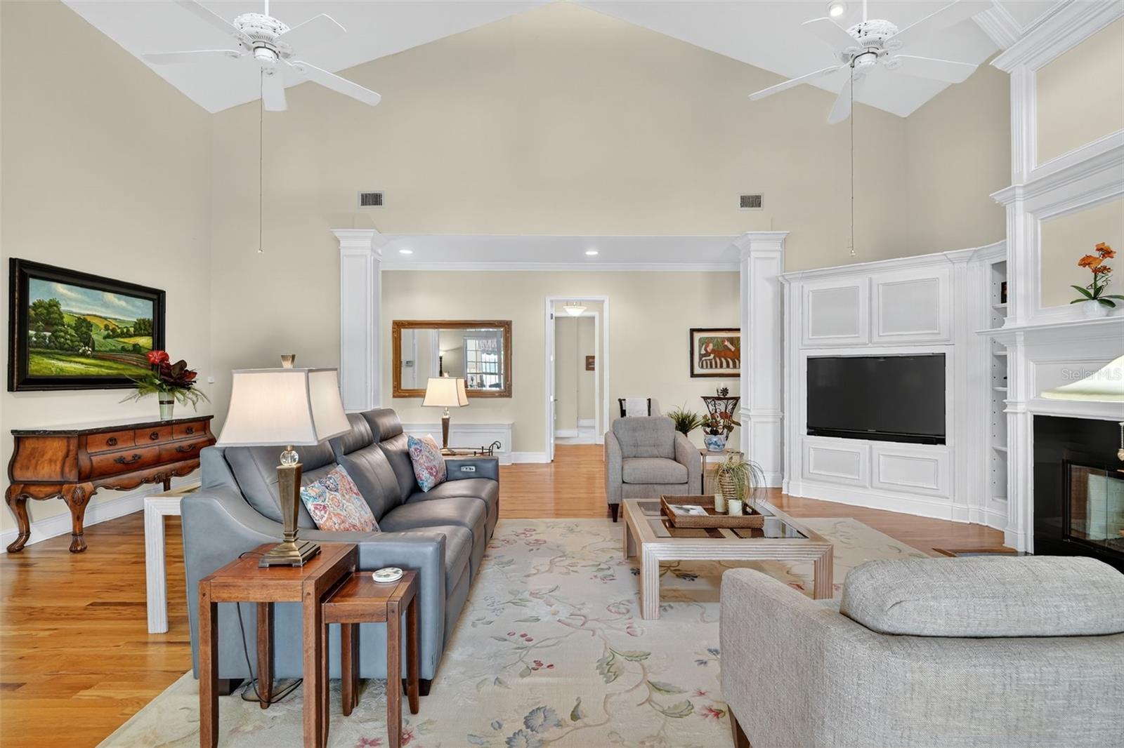 MOUNTAIN VIEW SUBN - Residential