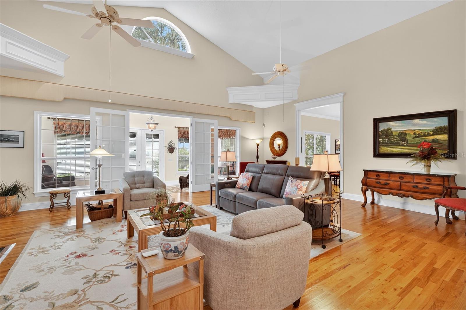 MOUNTAIN VIEW SUBN - Residential