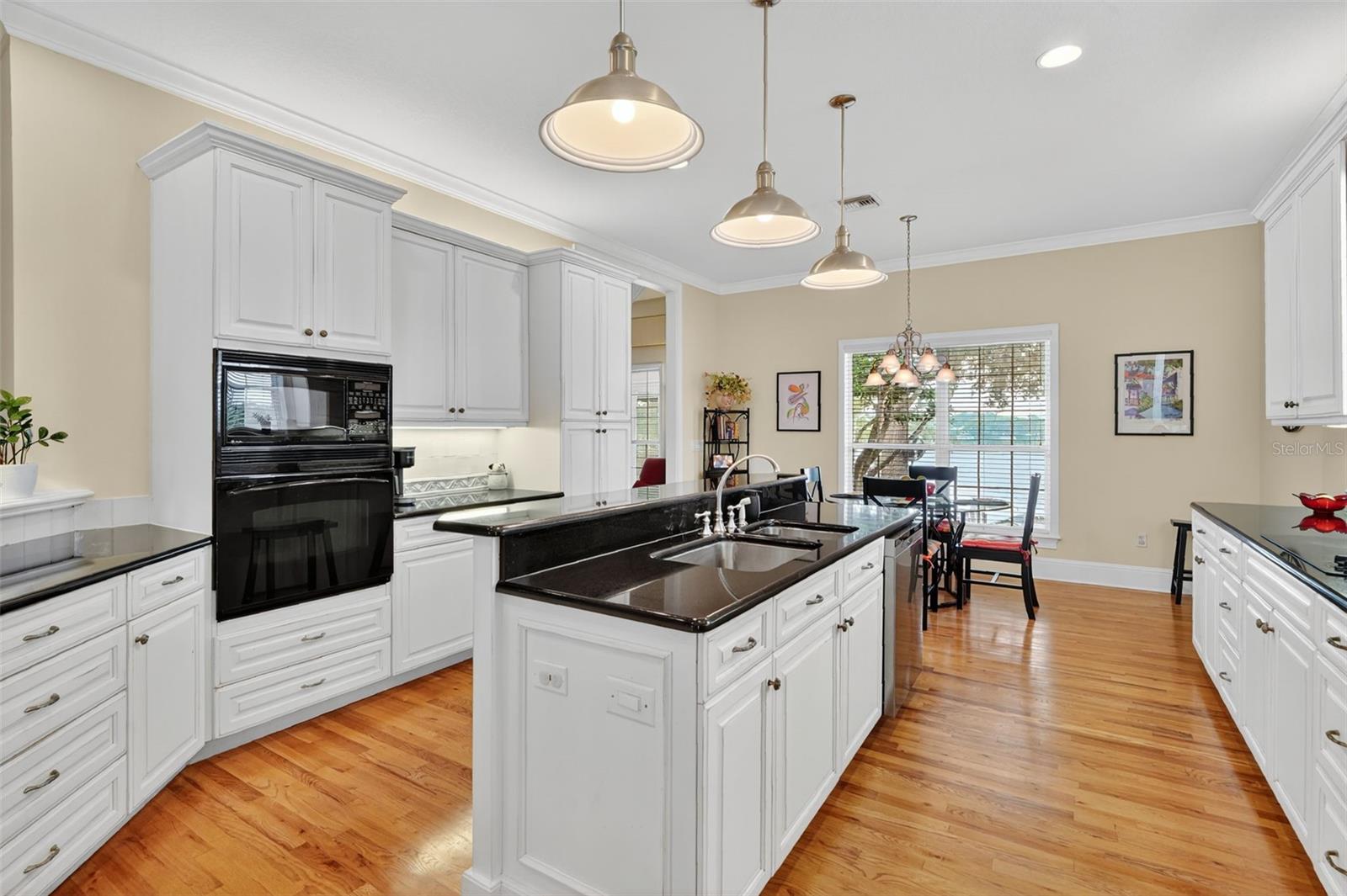 MOUNTAIN VIEW SUBN - Residential