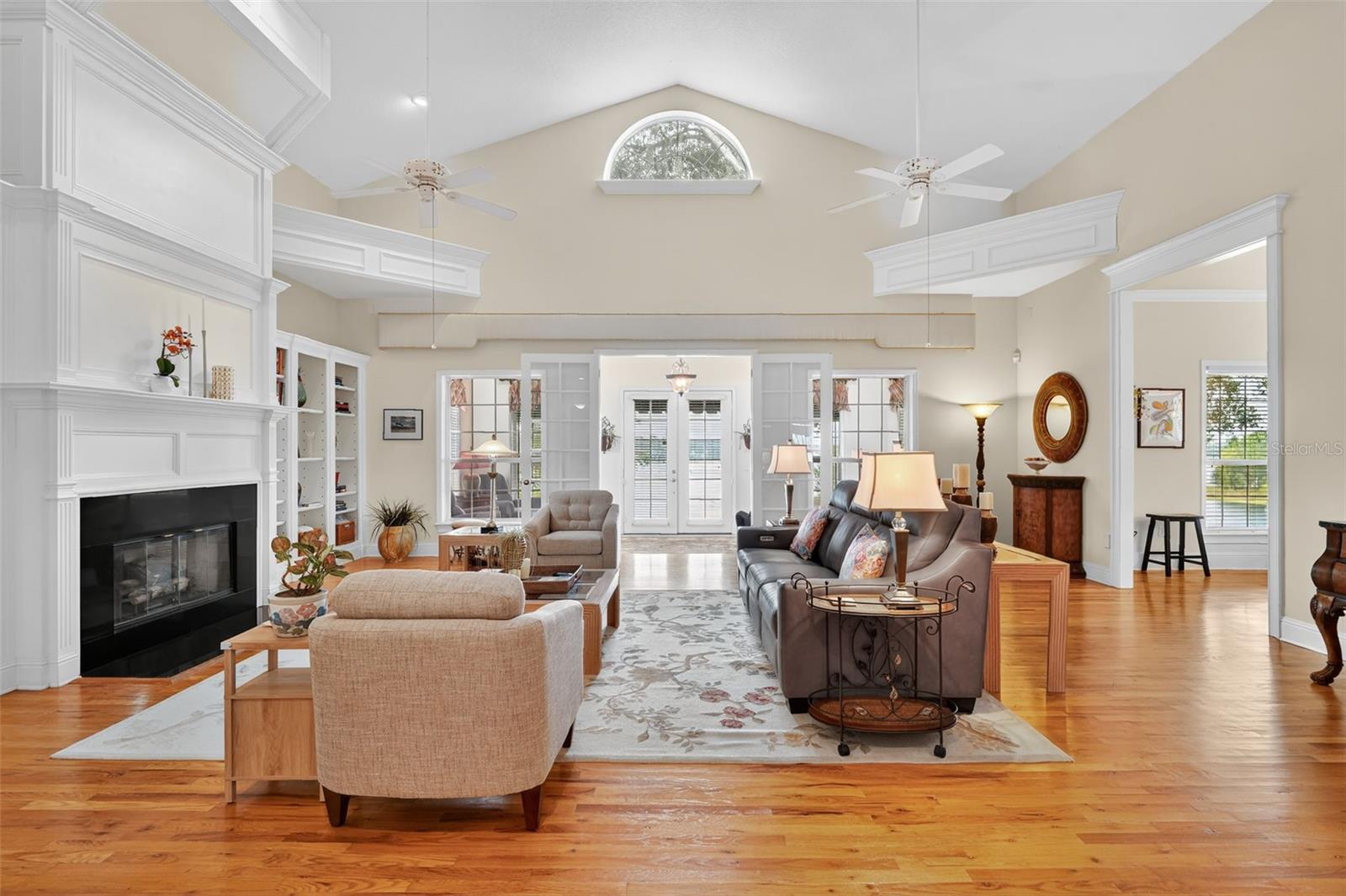 MOUNTAIN VIEW SUBN - Residential