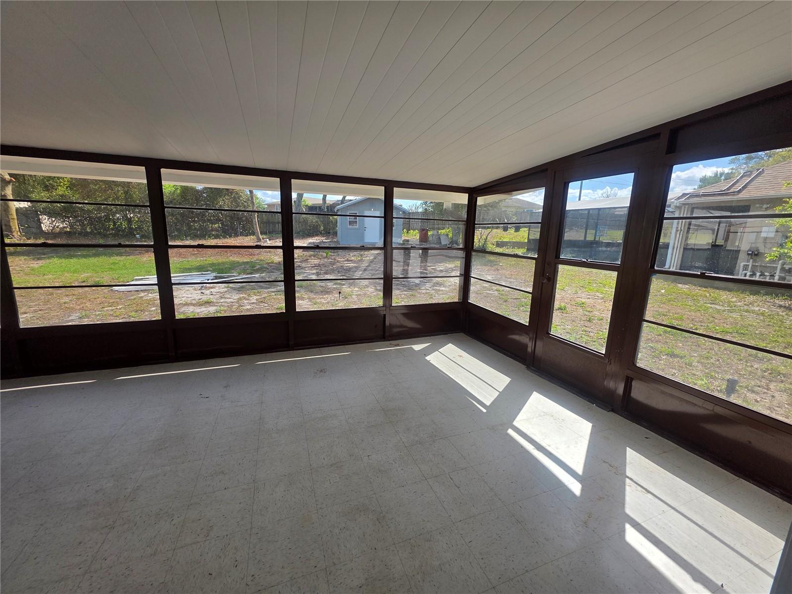 DELTONA LAKES UNIT 08 - Residential