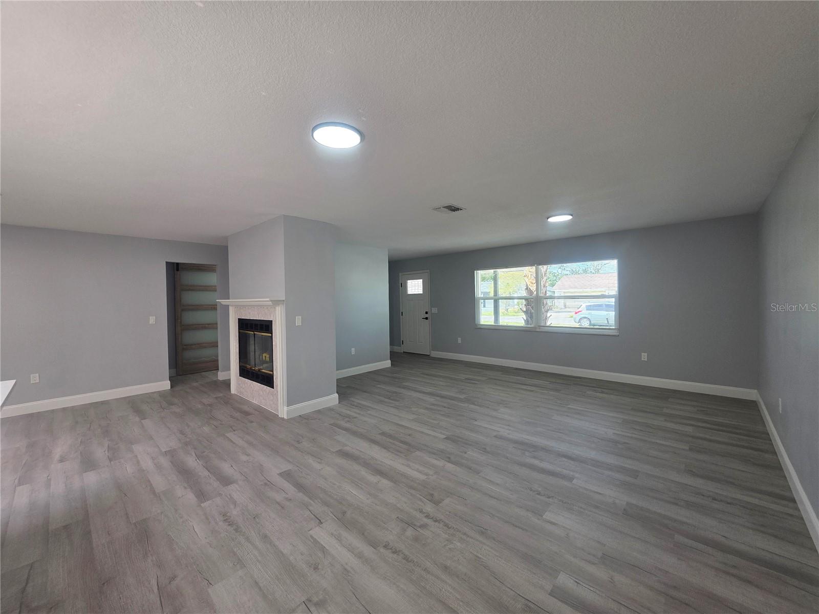 DELTONA LAKES UNIT 08 - Residential