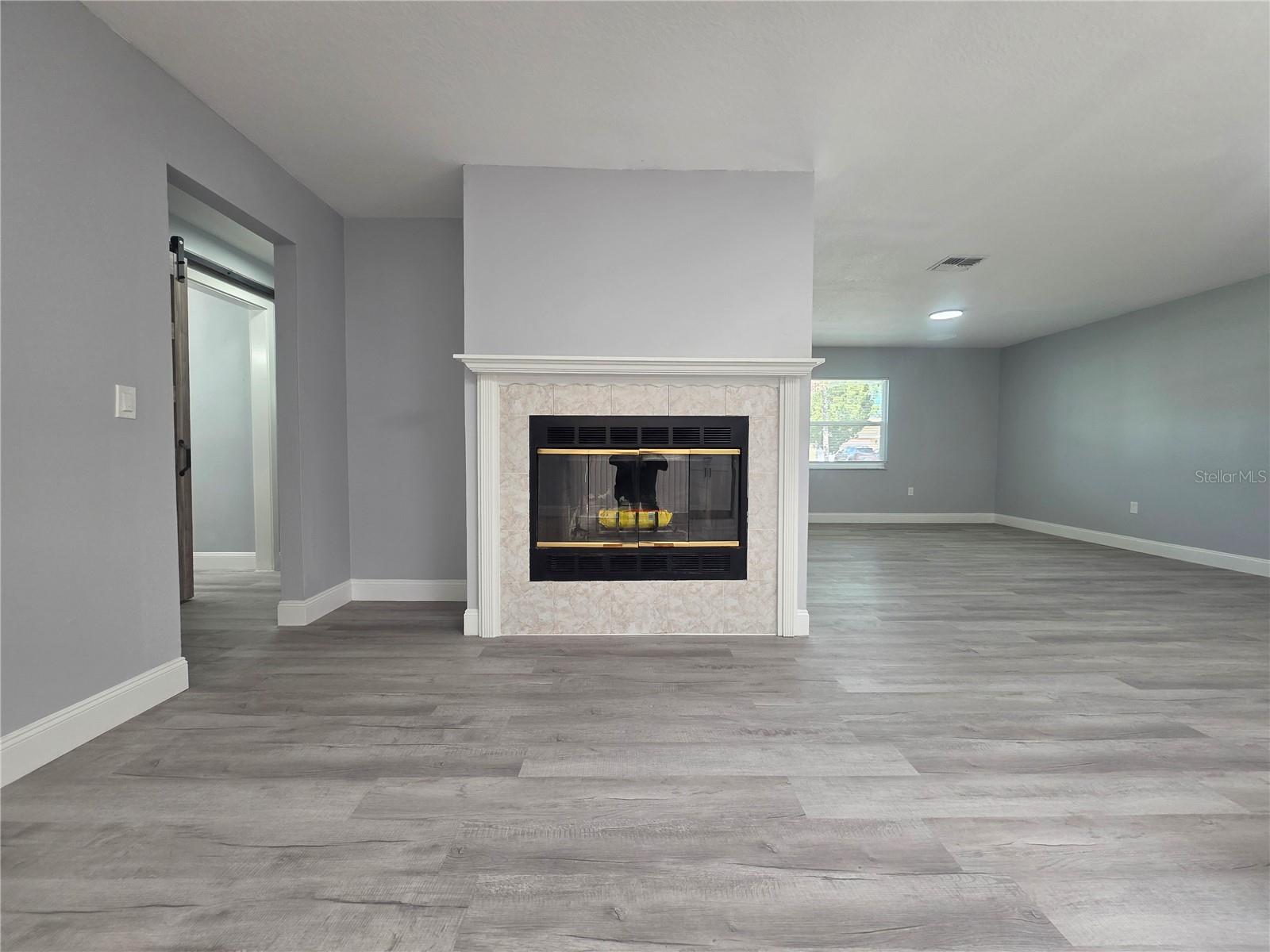 DELTONA LAKES UNIT 08 - Residential