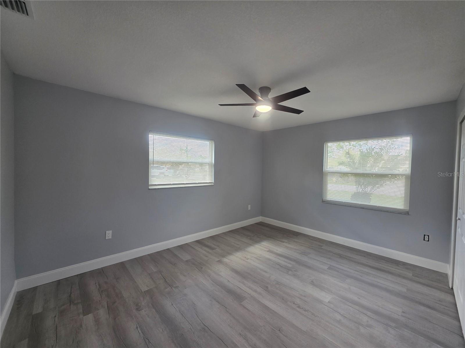 DELTONA LAKES UNIT 08 - Residential