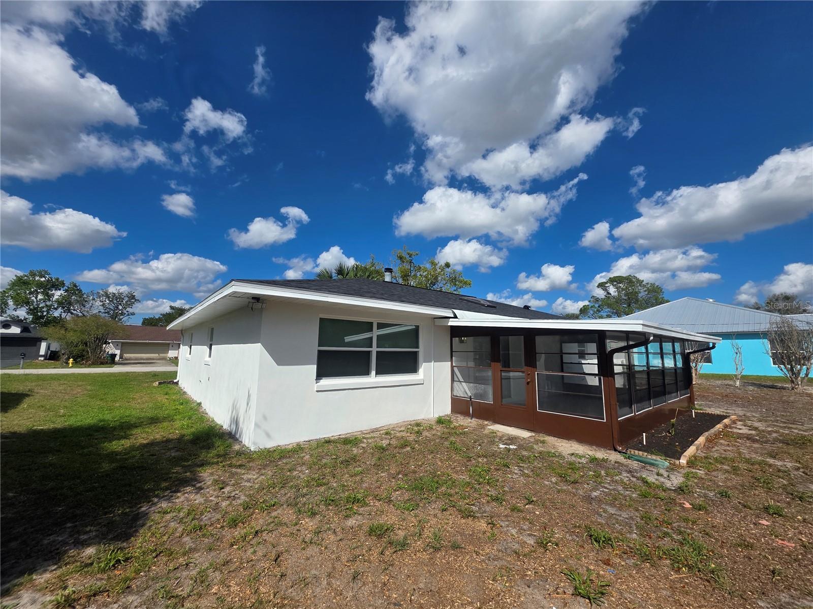 DELTONA LAKES UNIT 08 - Residential