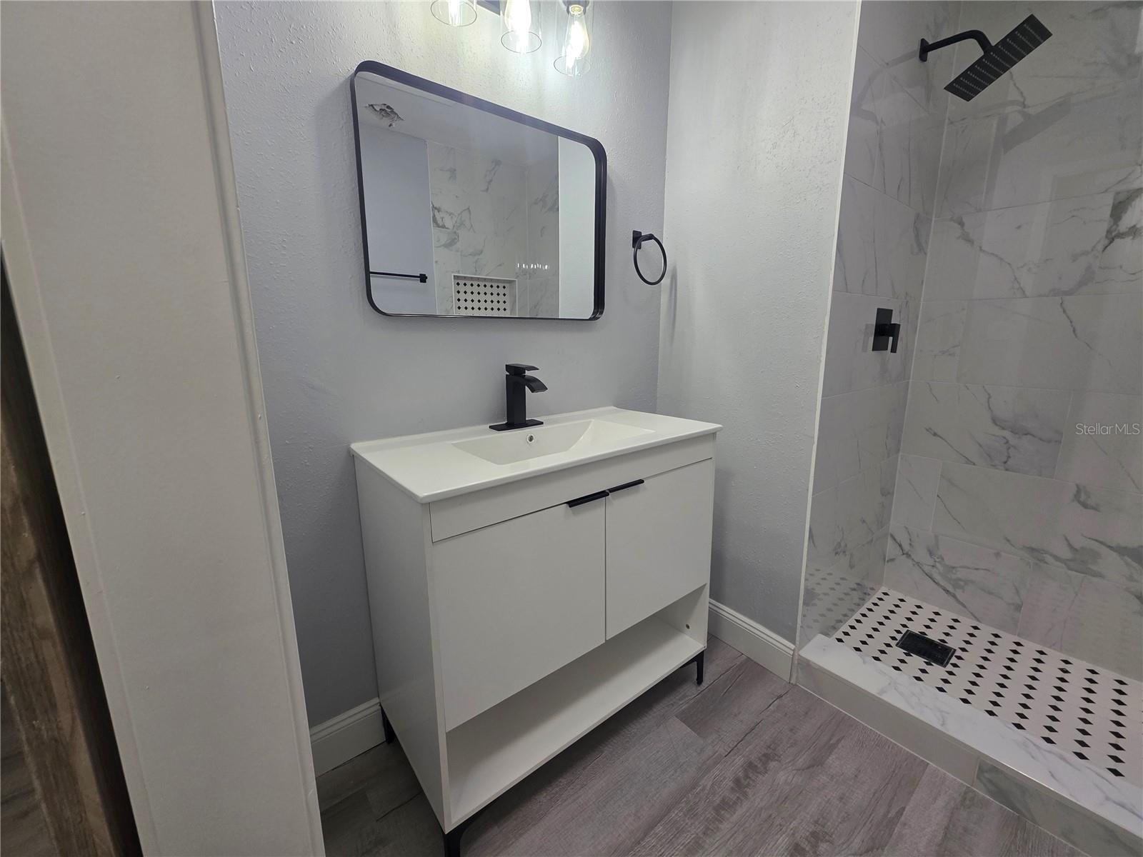 DELTONA LAKES UNIT 08 - Residential