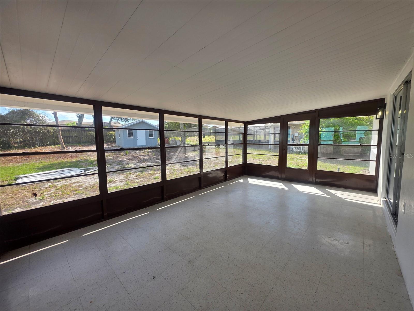 DELTONA LAKES UNIT 08 - Residential