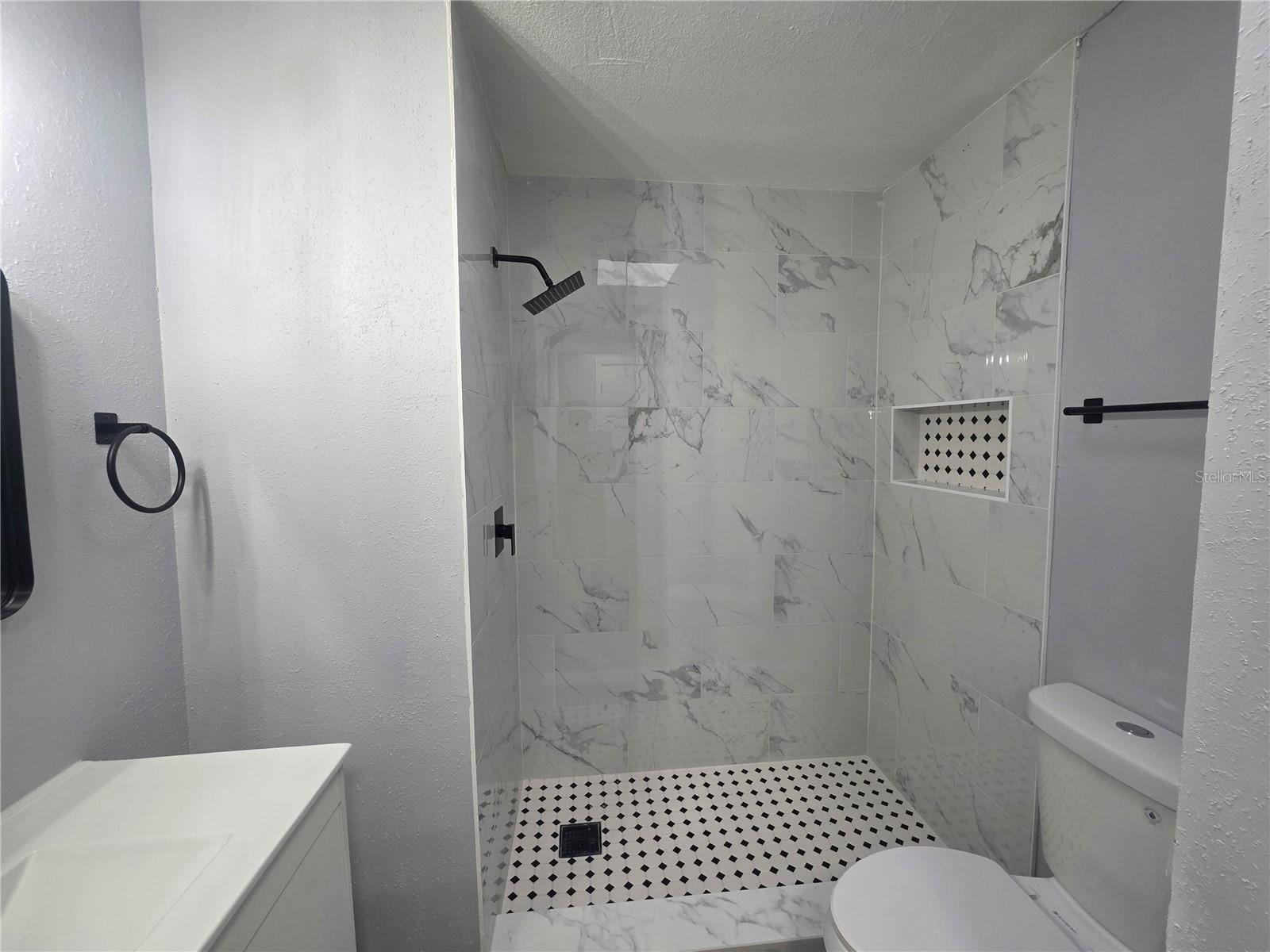 DELTONA LAKES UNIT 08 - Residential