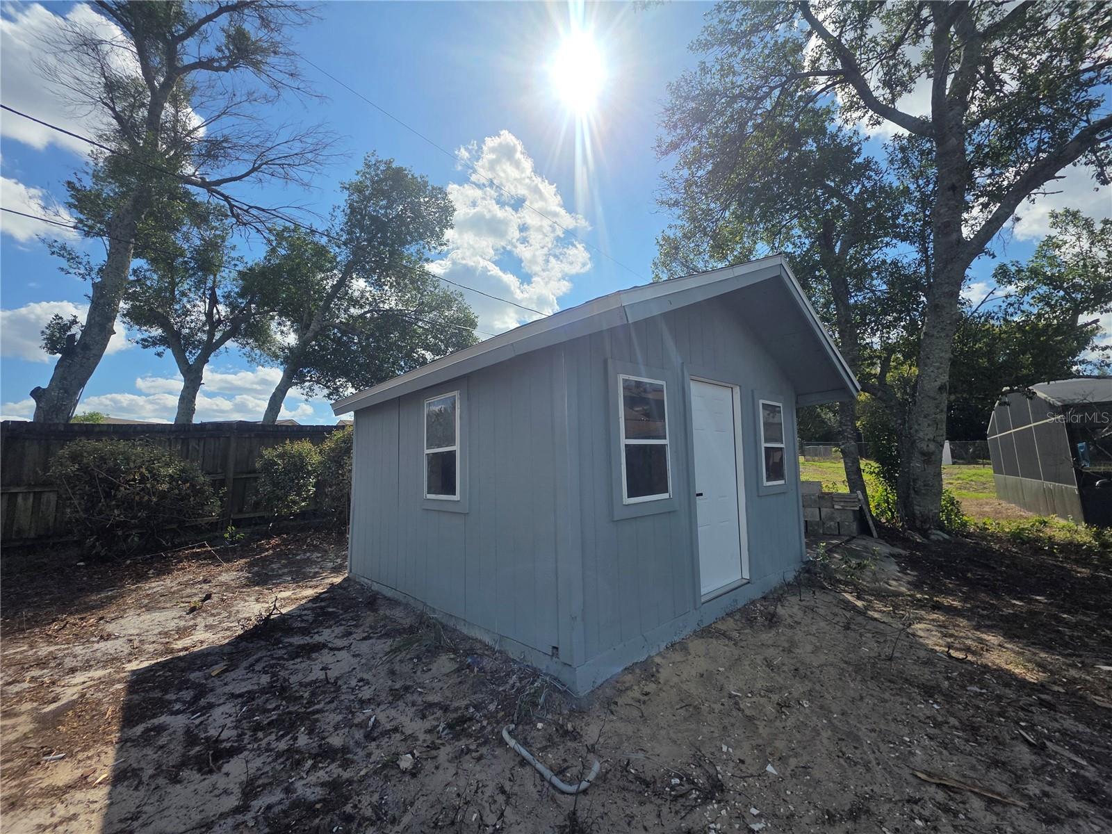 DELTONA LAKES UNIT 08 - Residential