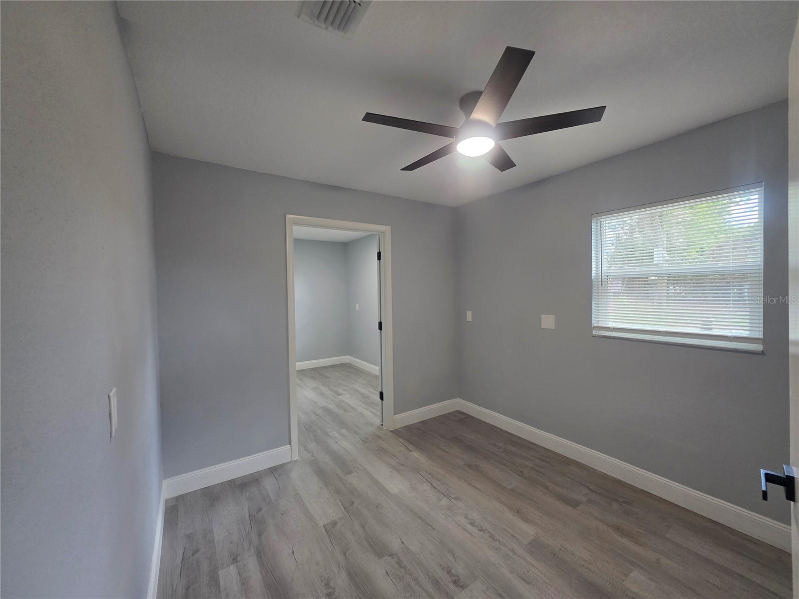 DELTONA LAKES UNIT 08 - Residential