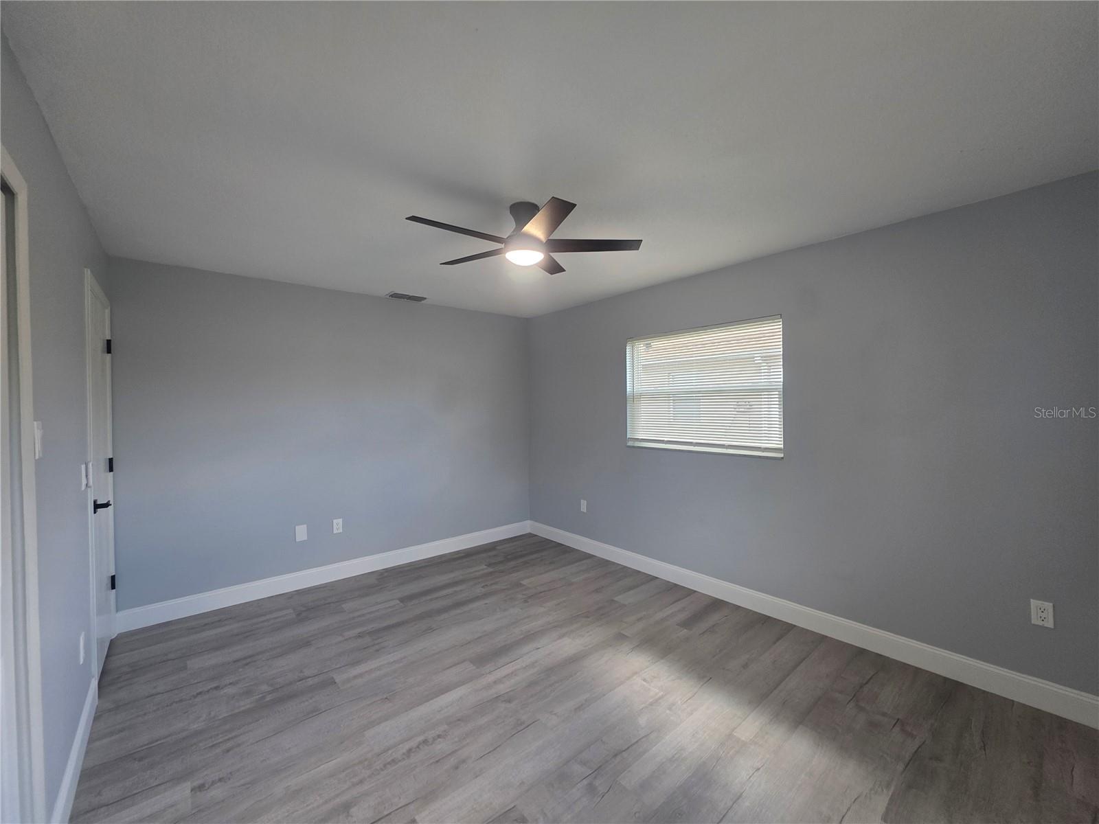 DELTONA LAKES UNIT 08 - Residential