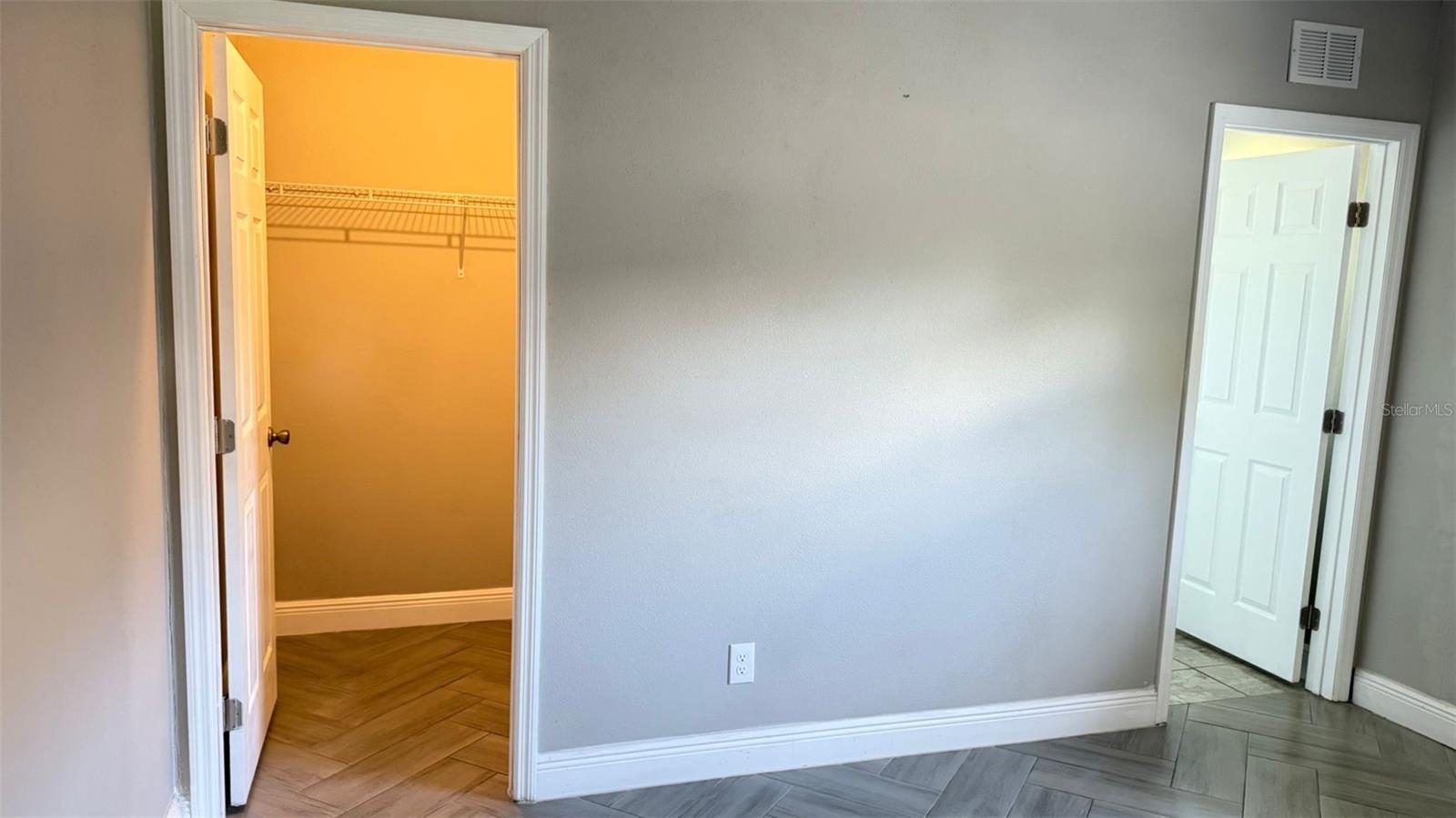 INDIAN RIVER HEIGHTS - Residential Lease