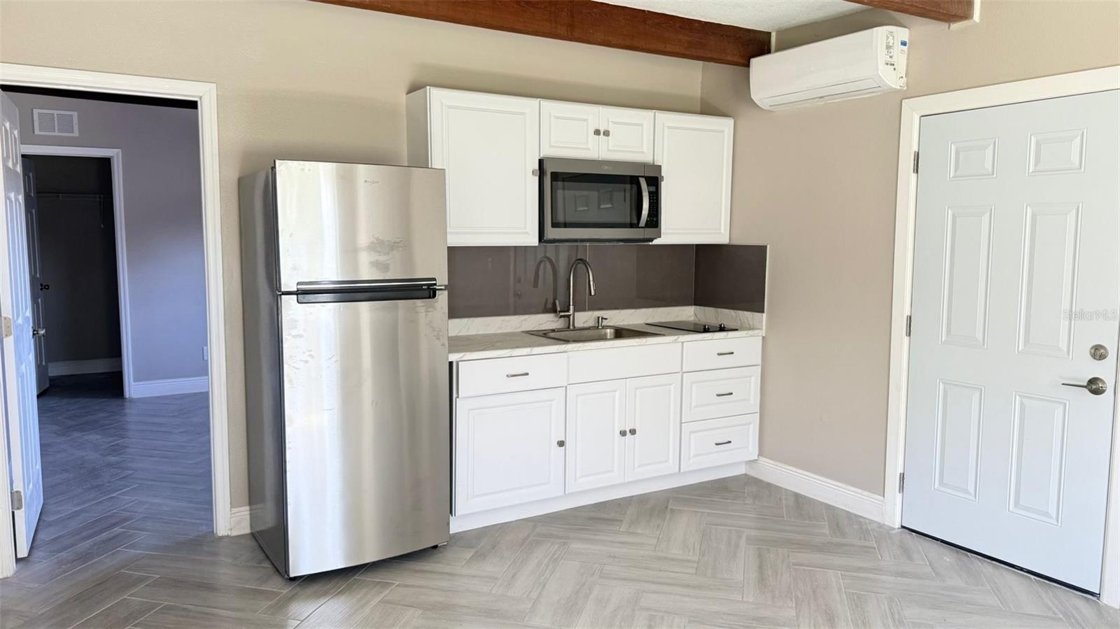 INDIAN RIVER HEIGHTS - Residential Lease