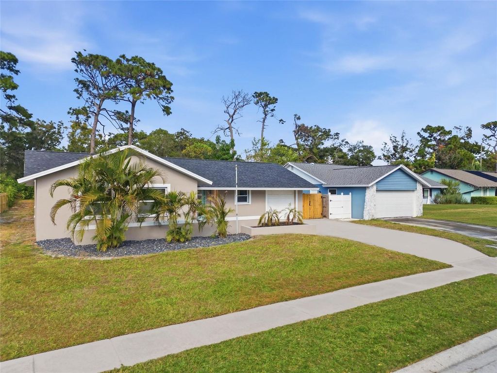 Photo of 8433 101st Avenue, Seminole, FL 33777 (MLS # TB8447666)