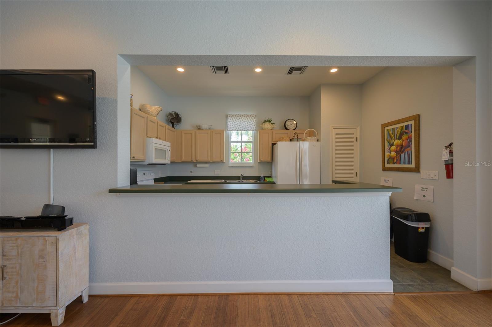 DOLPHIN BAY - Residential