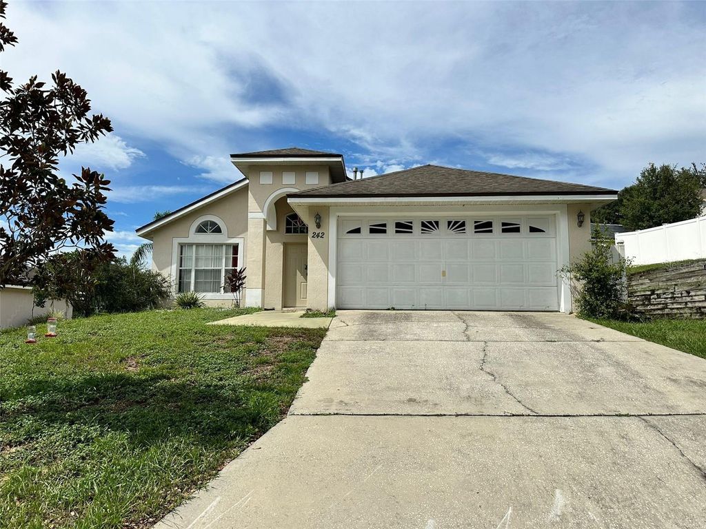 Photo of 242 Durango Loop Street, Davenport, FL 33897 (MLS # S5133322)