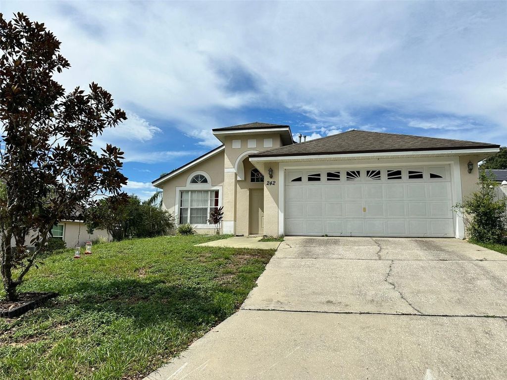 Photo of 242 Durango Loop Street, Davenport, FL 33897 (MLS # S5133322)