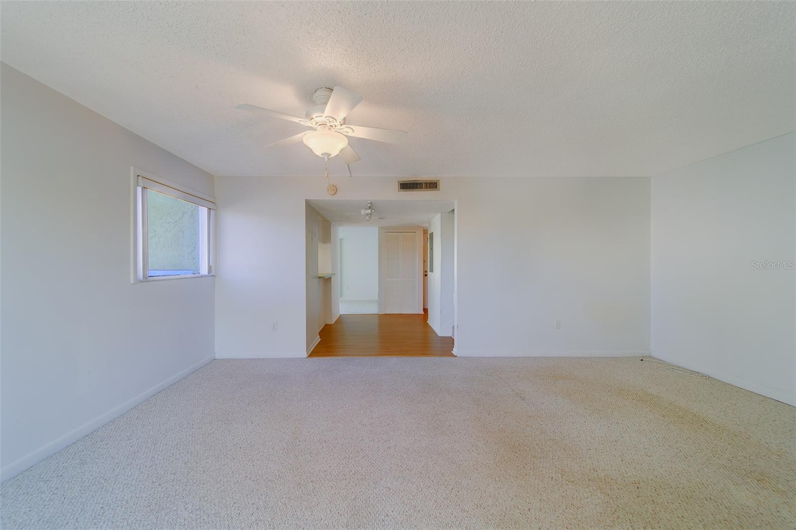 WINDRUSH COVE PH 1 CONDO - Residential