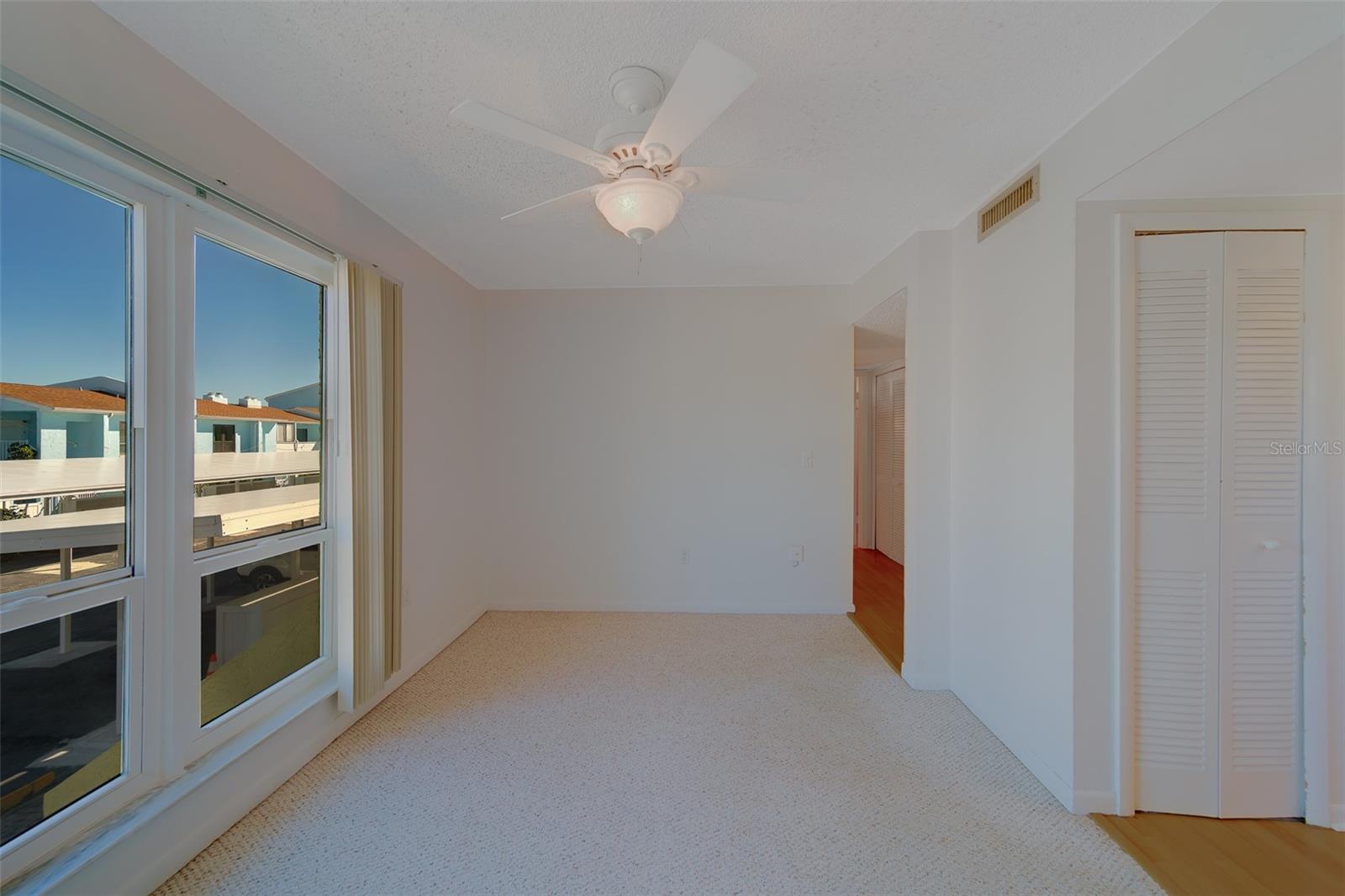 WINDRUSH COVE PH 1 CONDO - Residential