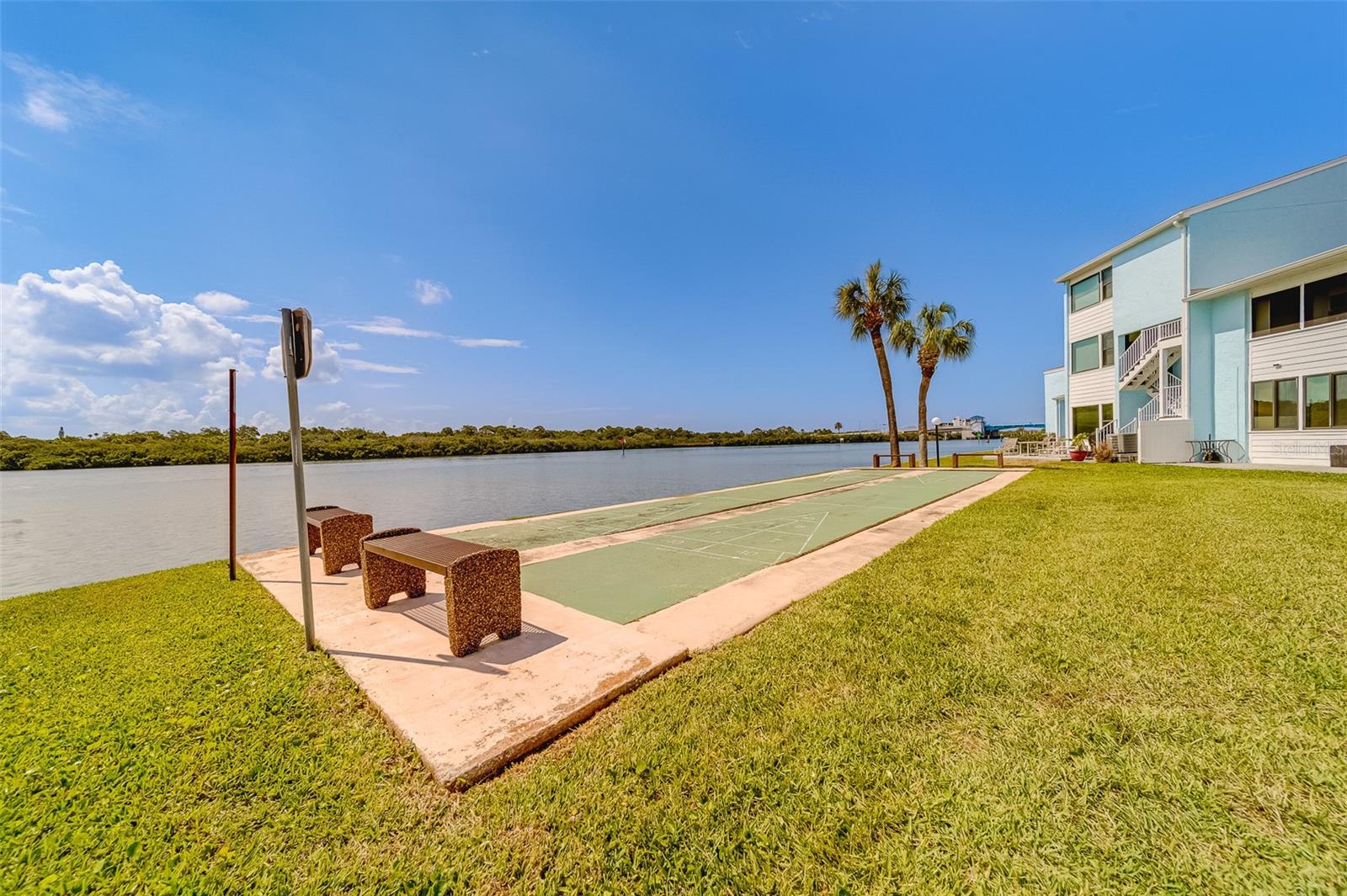 WINDRUSH COVE PH 1 CONDO - Residential
