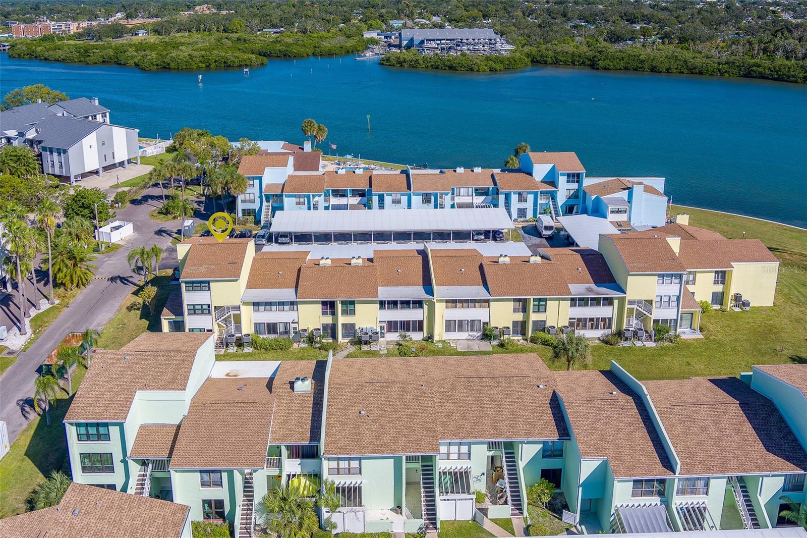 WINDRUSH COVE PH 1 CONDO - Residential