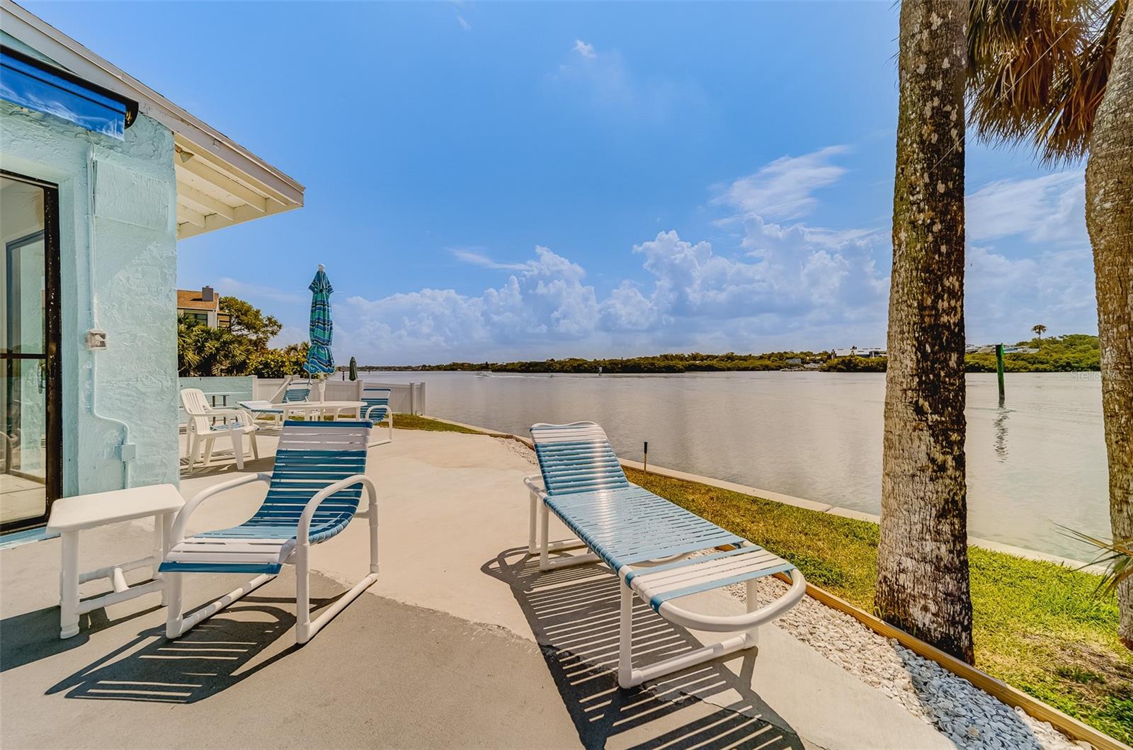 WINDRUSH COVE PH 1 CONDO - Residential