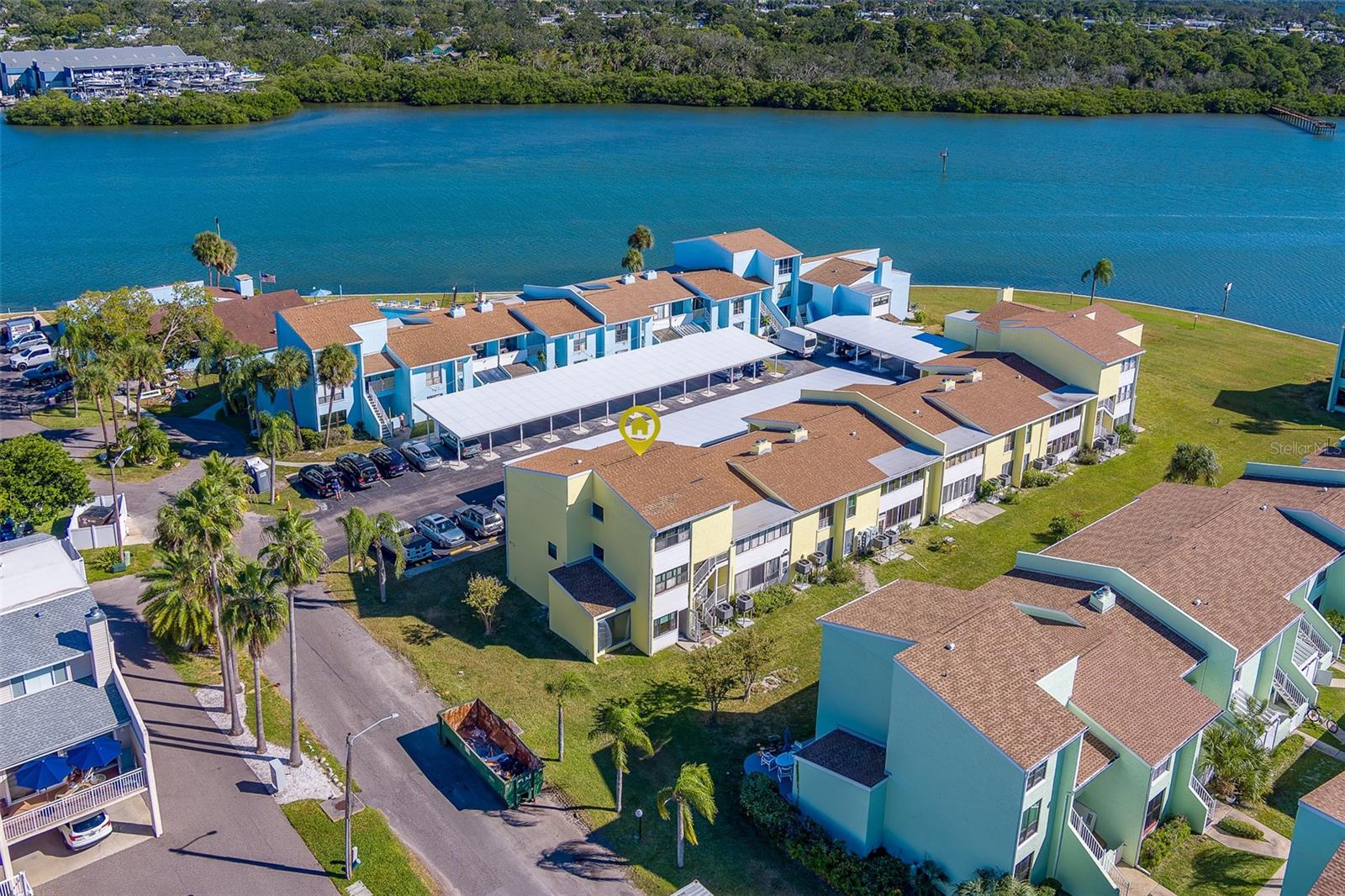 WINDRUSH COVE PH 1 CONDO - Residential