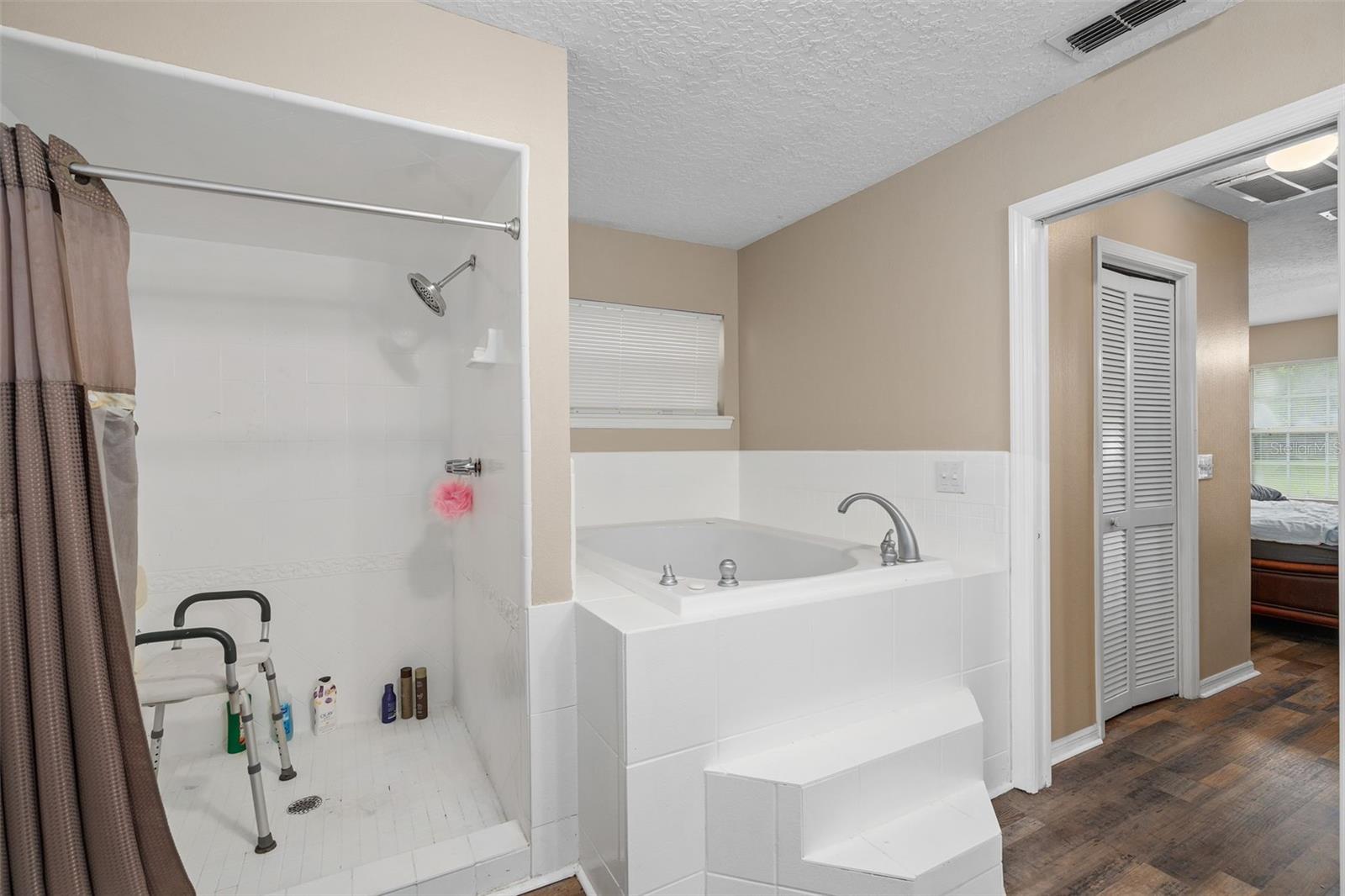 WOLFBRANCH ESTATES SUB - Residential