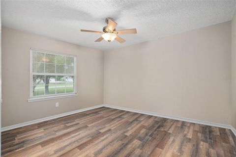 Tiny photo for 32122 Hickory Lane, Sorrento, FL 32776 (MLS # S5133541)