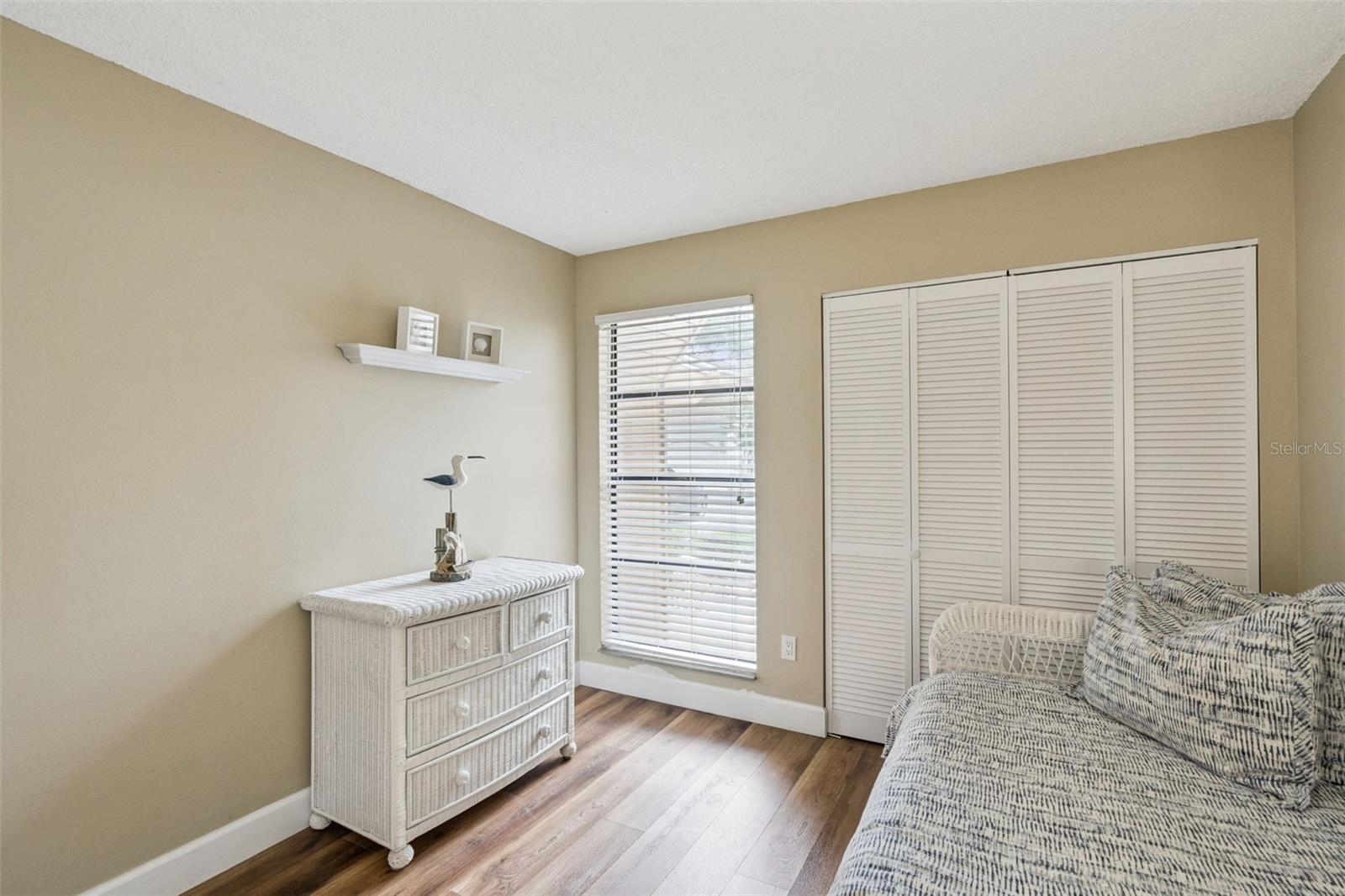 RAINTREE VILLAGE CONDO - Residential
