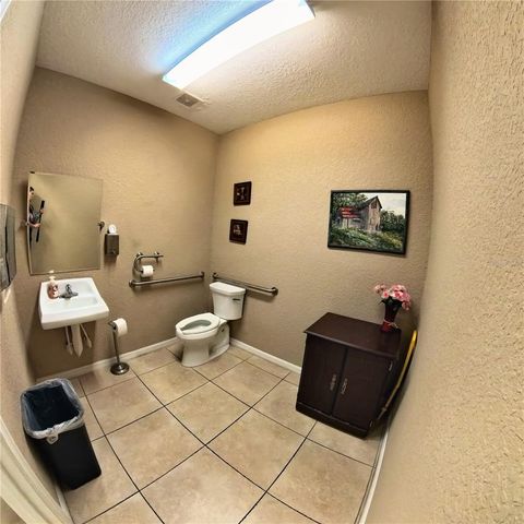 Tiny photo for 126 N Us Highway 27, Lady Lake, FL 32159 (MLS # OM719430)