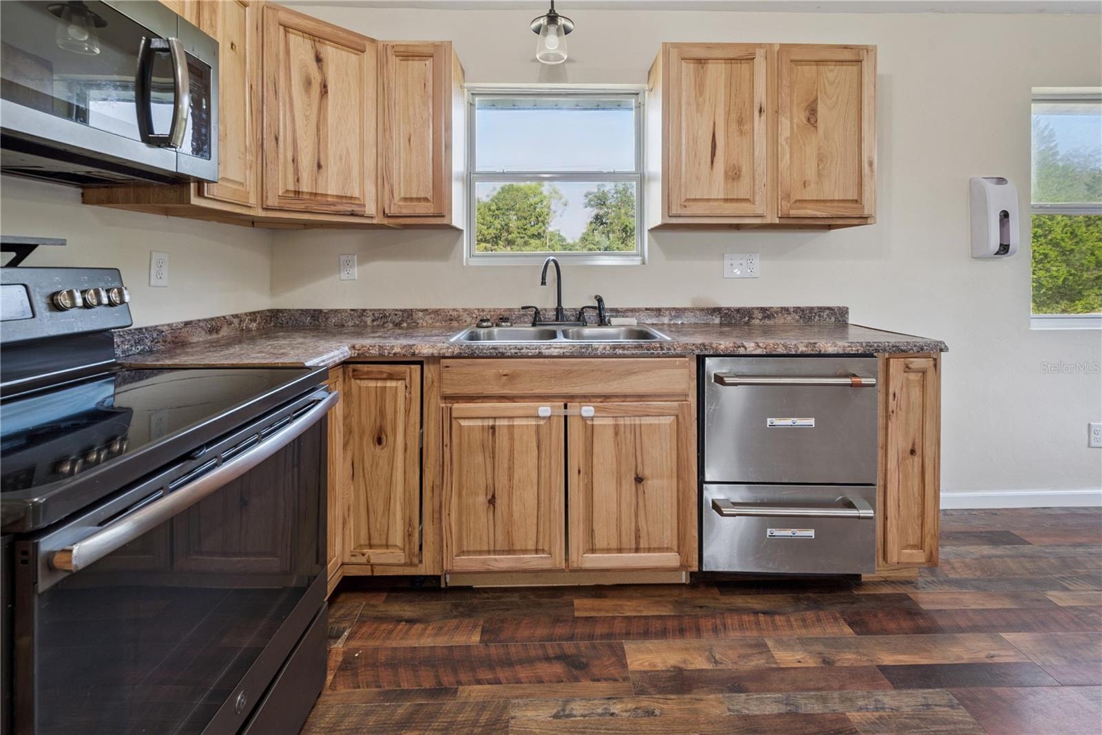 METES AND BOUNDS - Residential