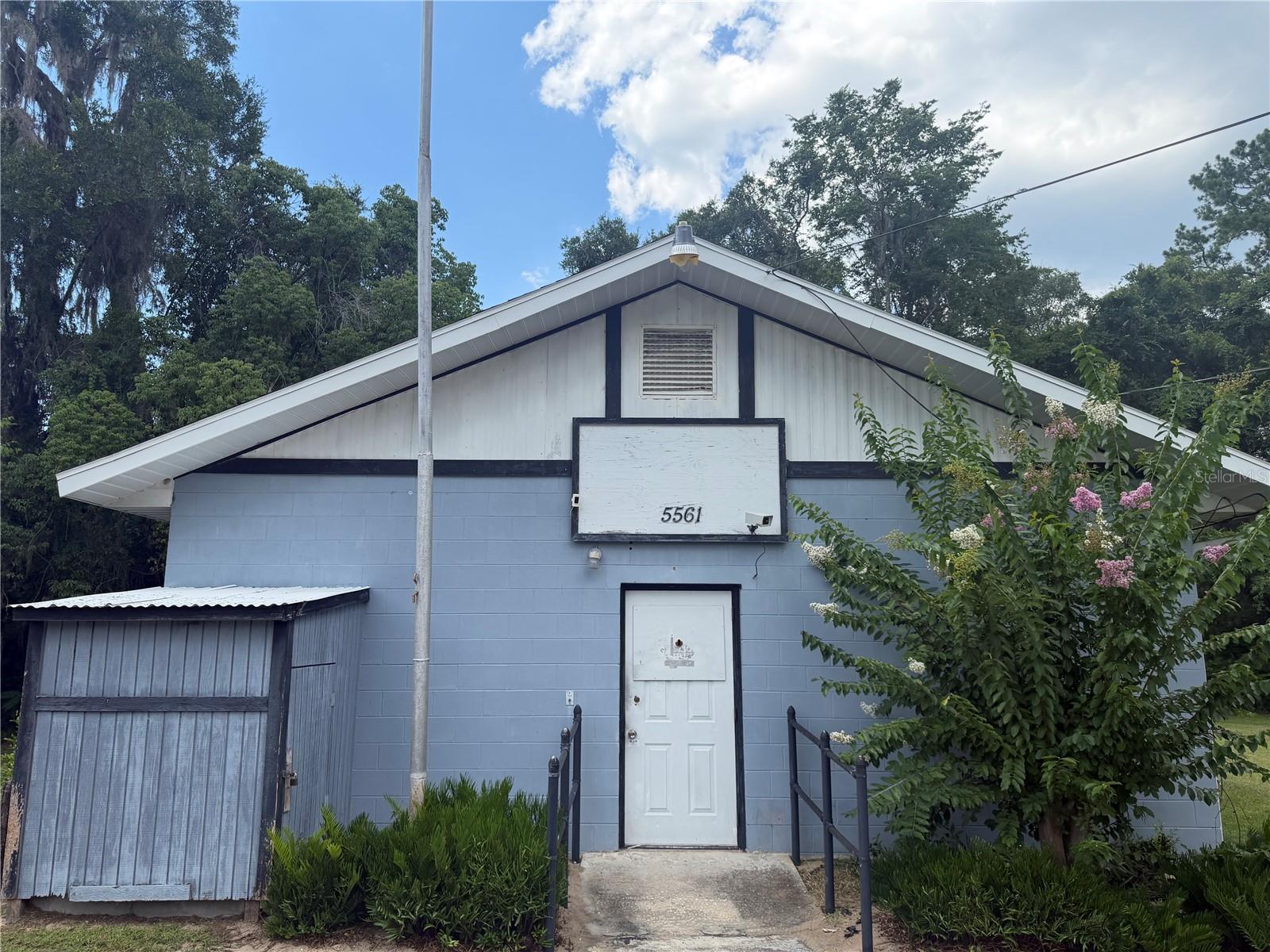 5561 NE 35TH STREET