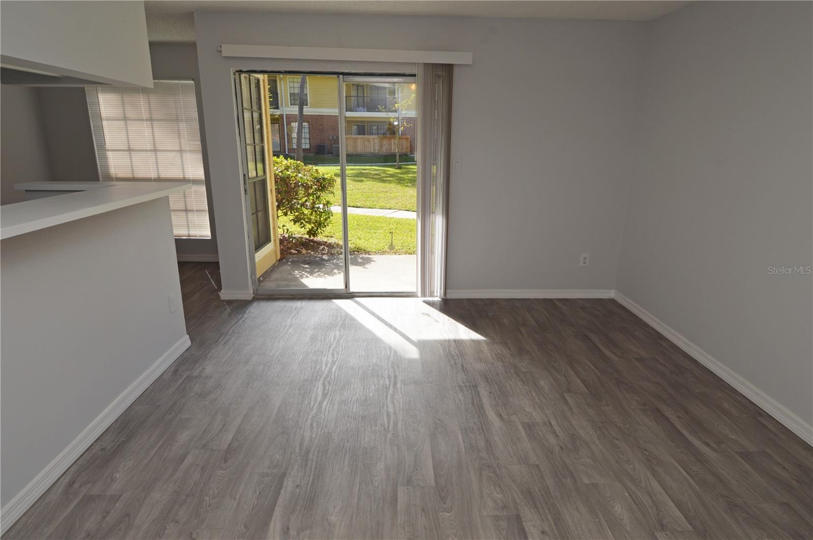 THE GRAND RESERVE CONDO - Residential Lease