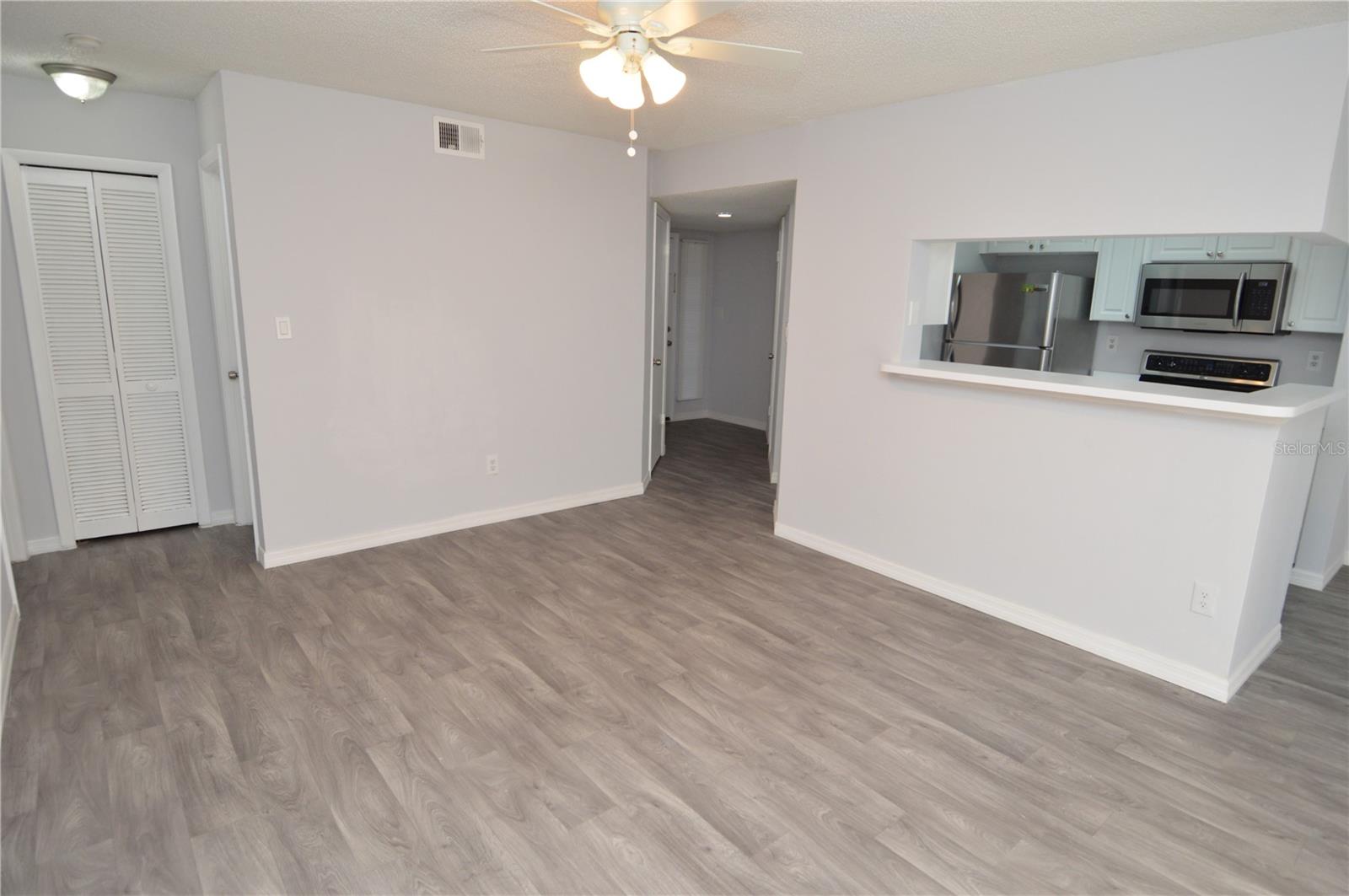 THE GRAND RESERVE CONDO - Residential Lease