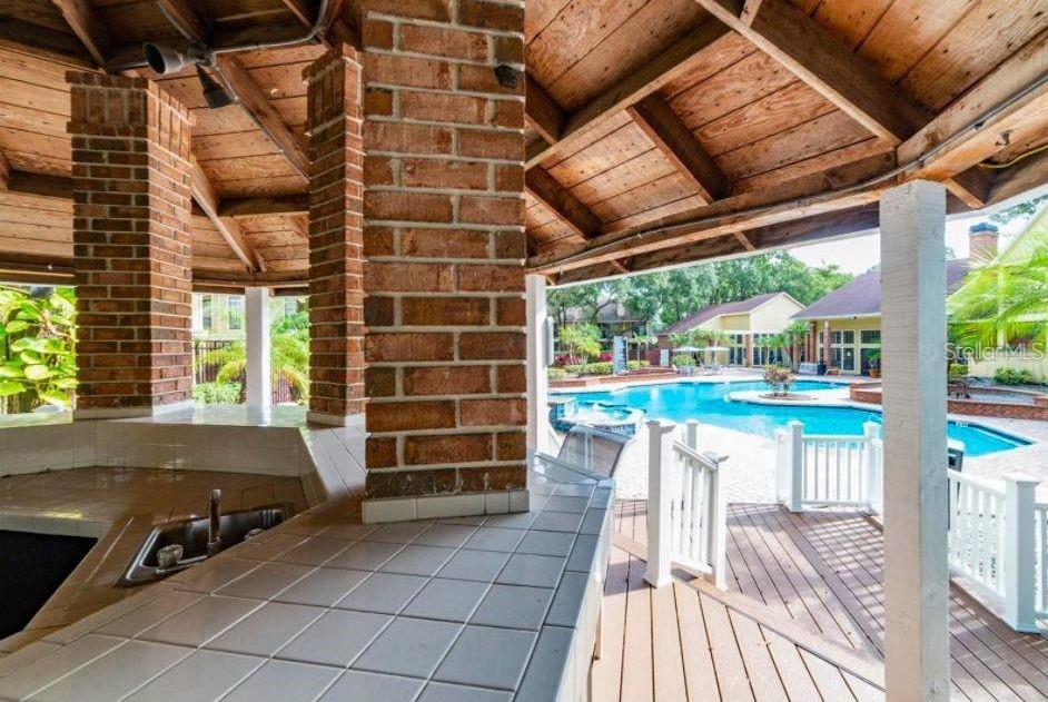 THE GRAND RESERVE CONDO - Residential Lease