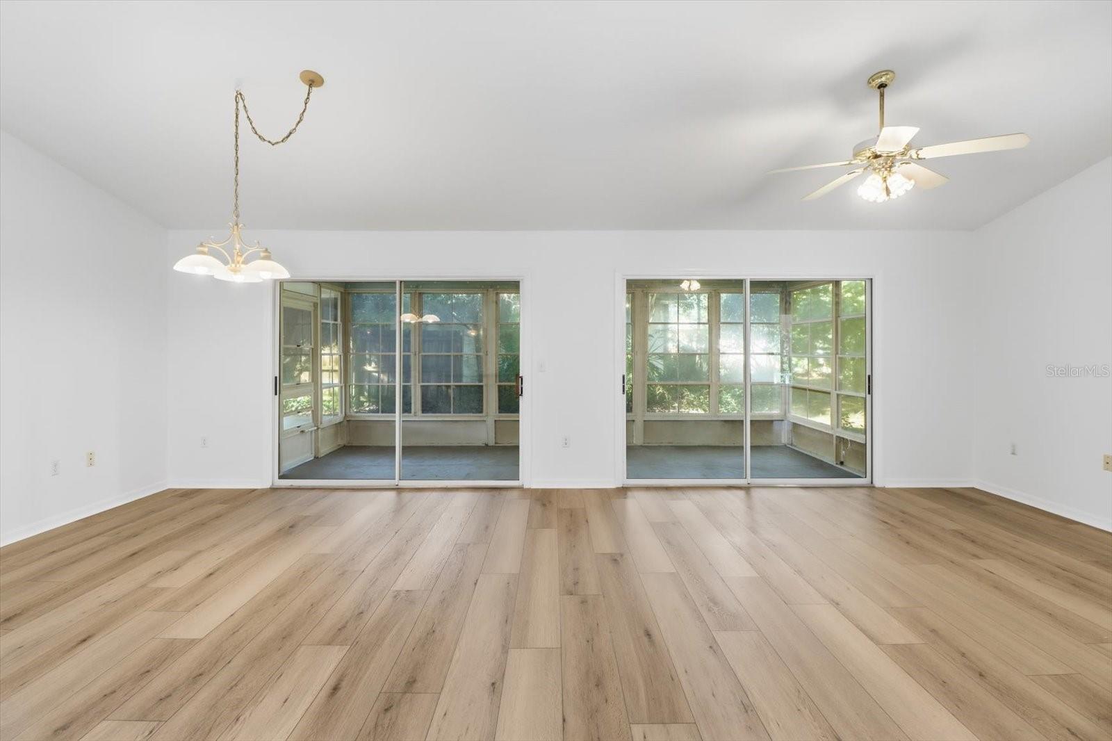 SILVER OAKS - Residential