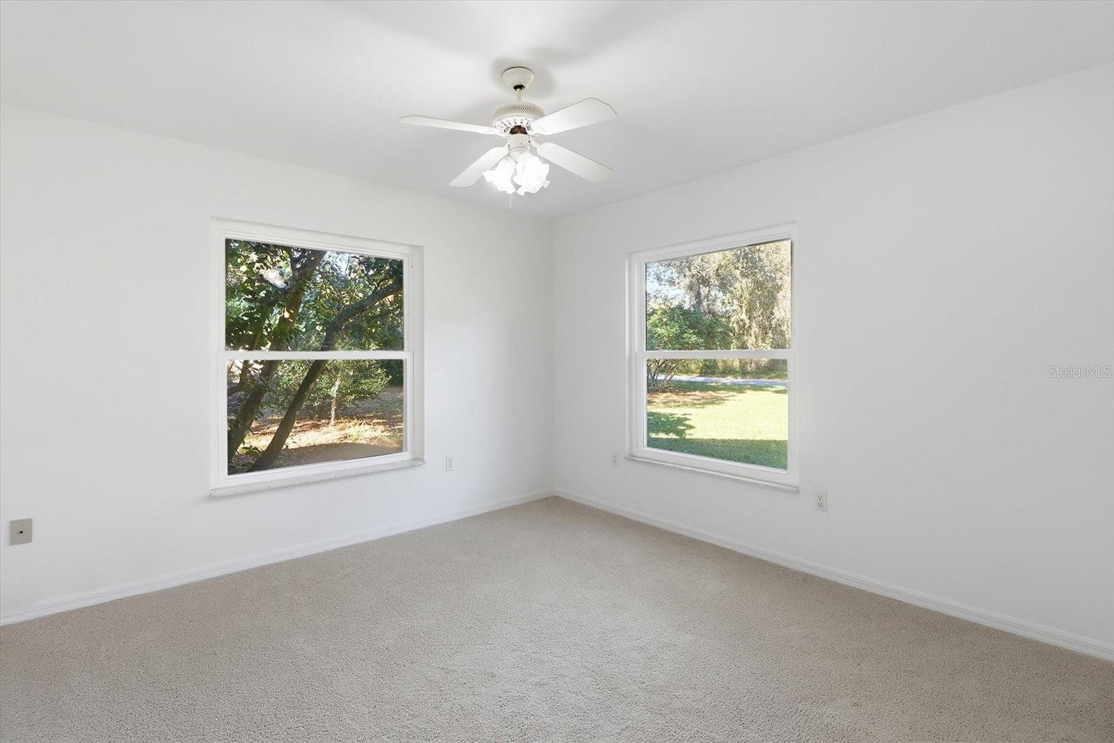 SILVER OAKS - Residential