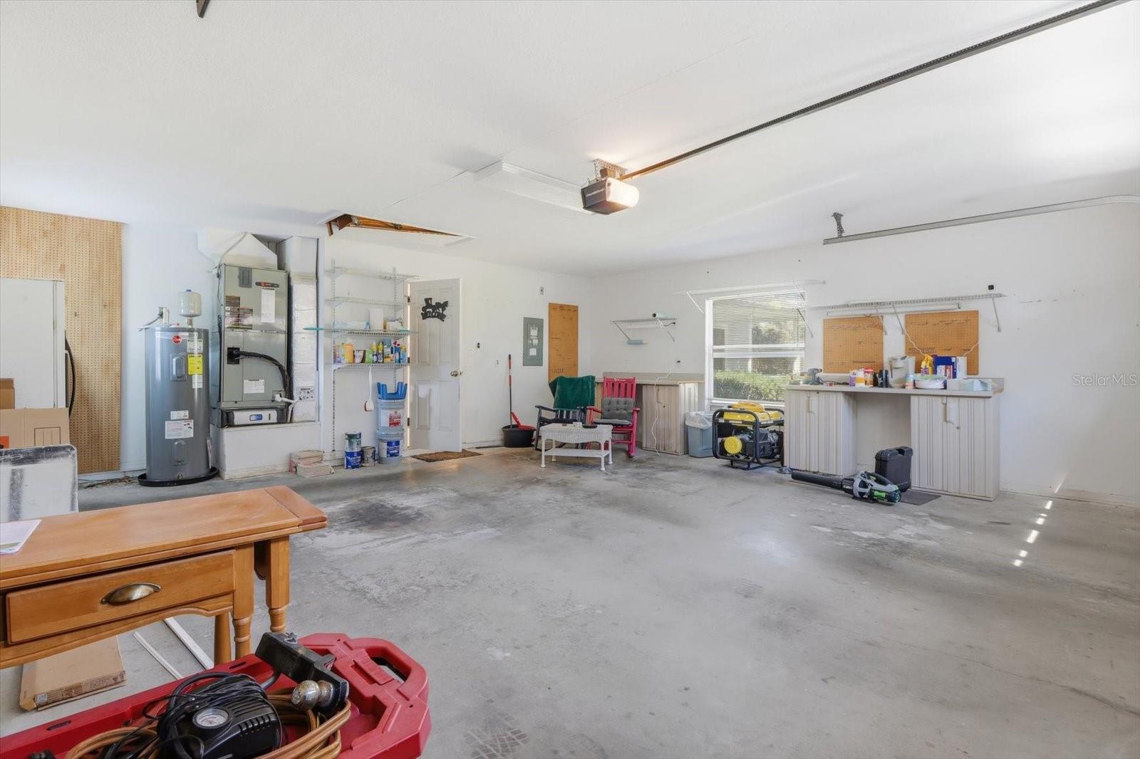 SILVER OAKS - Residential