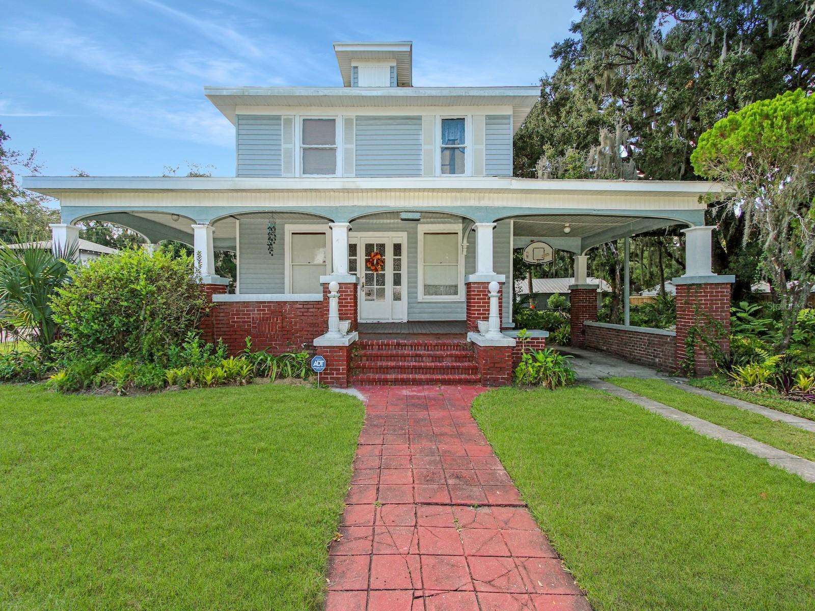 GARNERS ADD TO MARKHAM PARK HEIGHTS - Residential